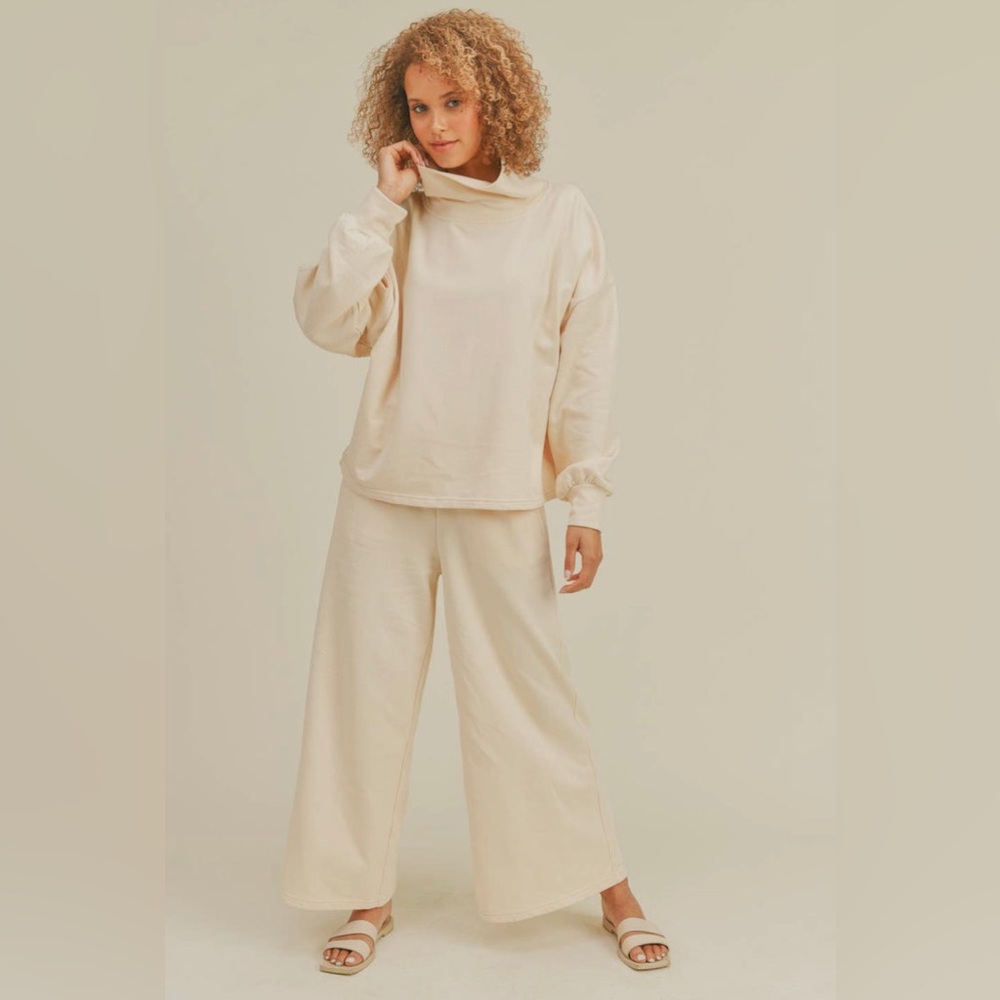 **2 small and one lg left **Classy Lady Sweat Set- 2 small and. medium left
